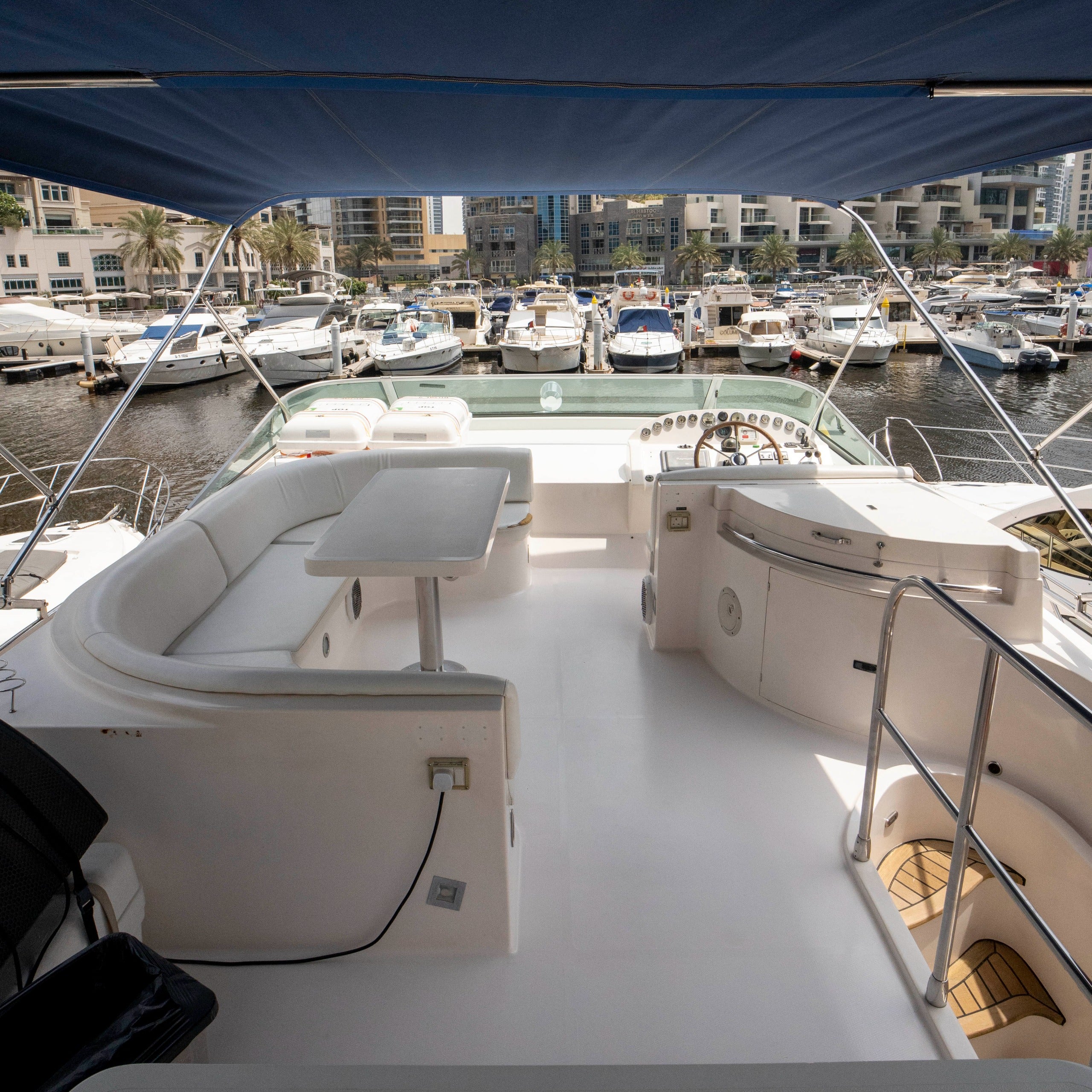 Majesty 60 FT Yacht