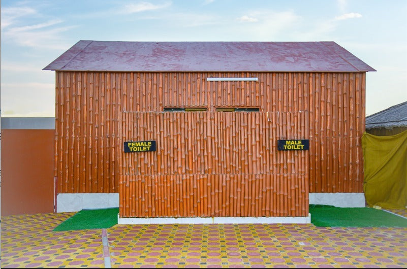 Clean toilet facilities at the Standard Desert Safari camp in Dubai for visitor convenience