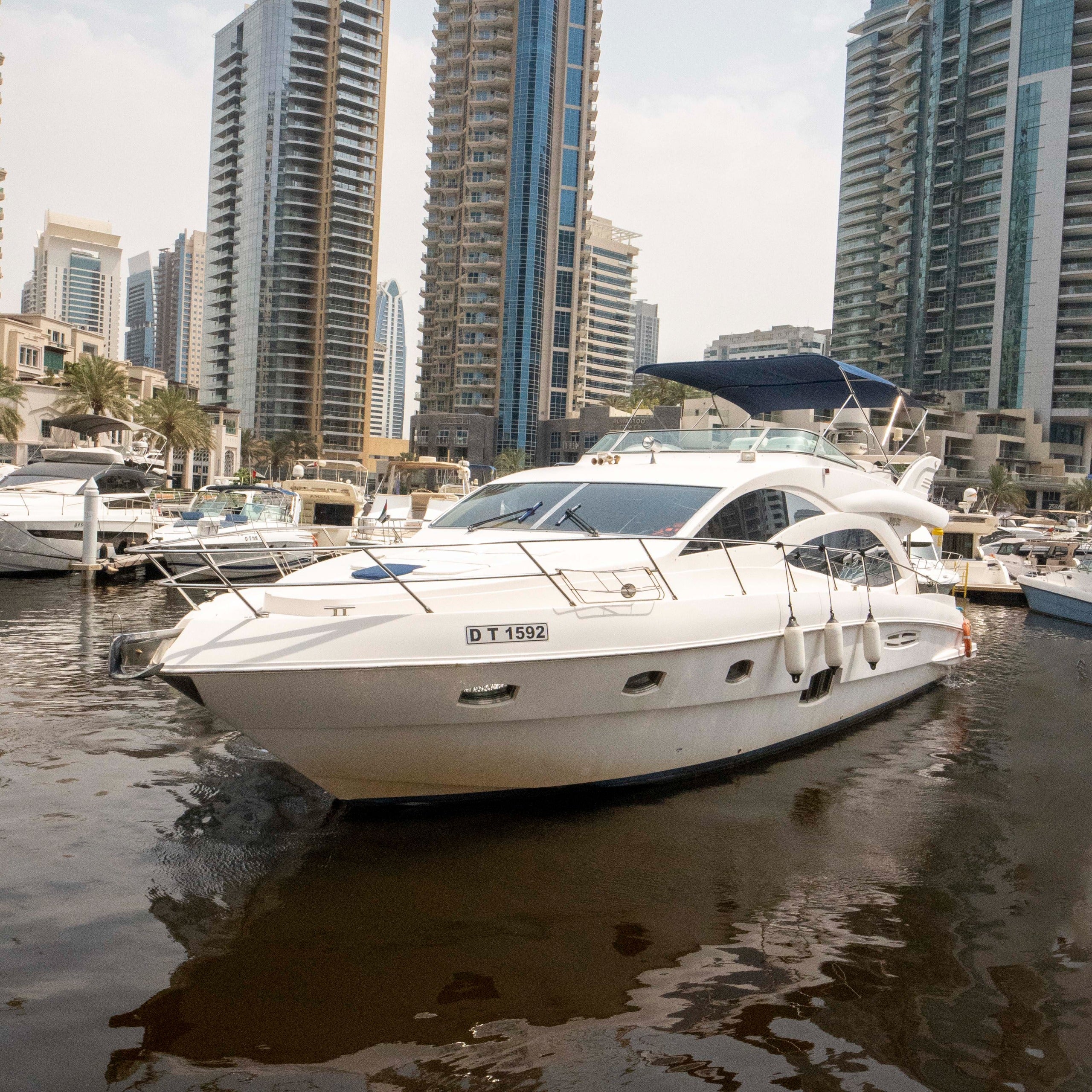Majesty 60 FT Yacht