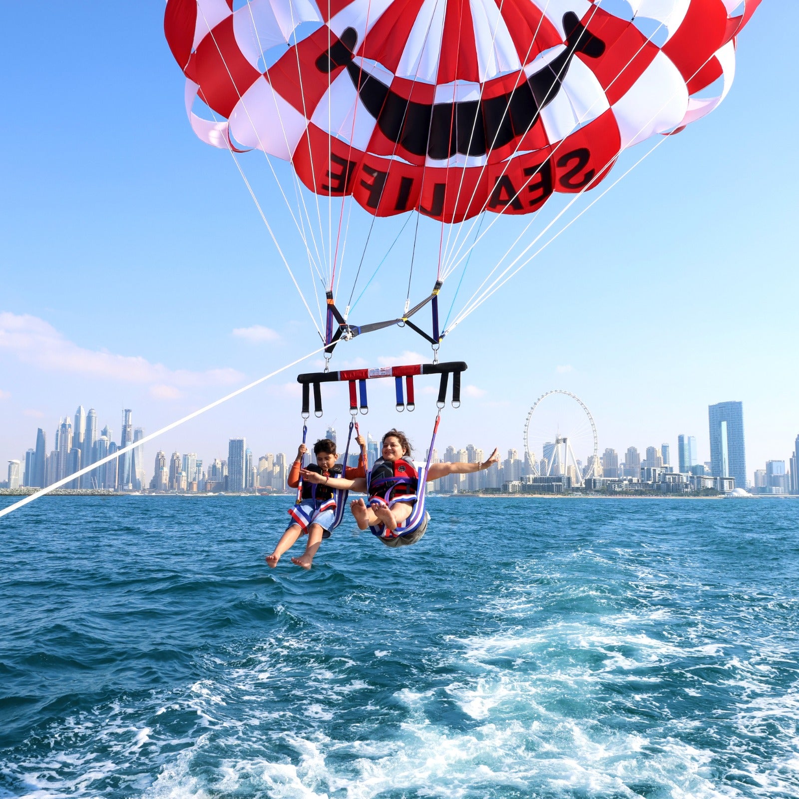 Parasailing Dubai