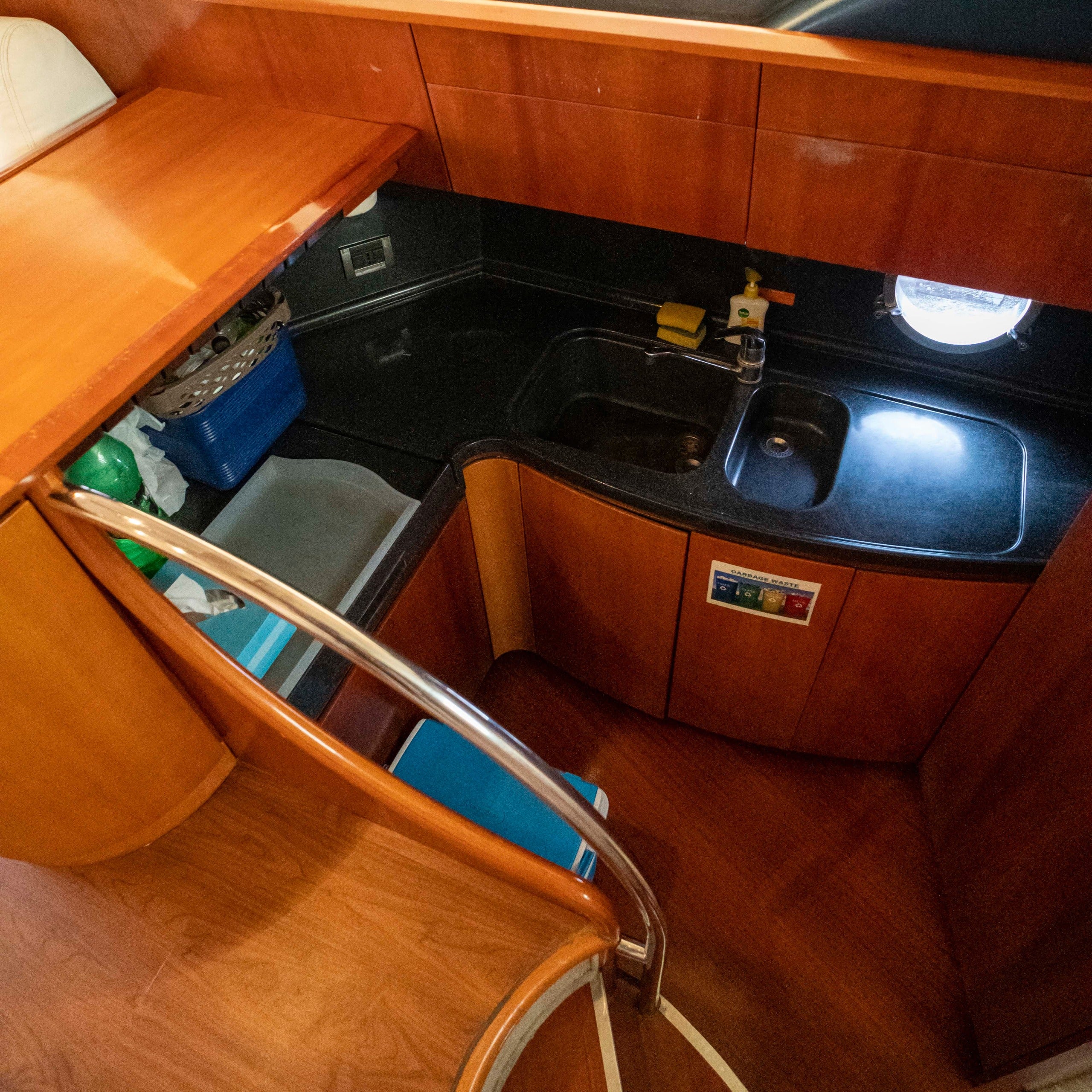 Azimut 50 FT Yacht
