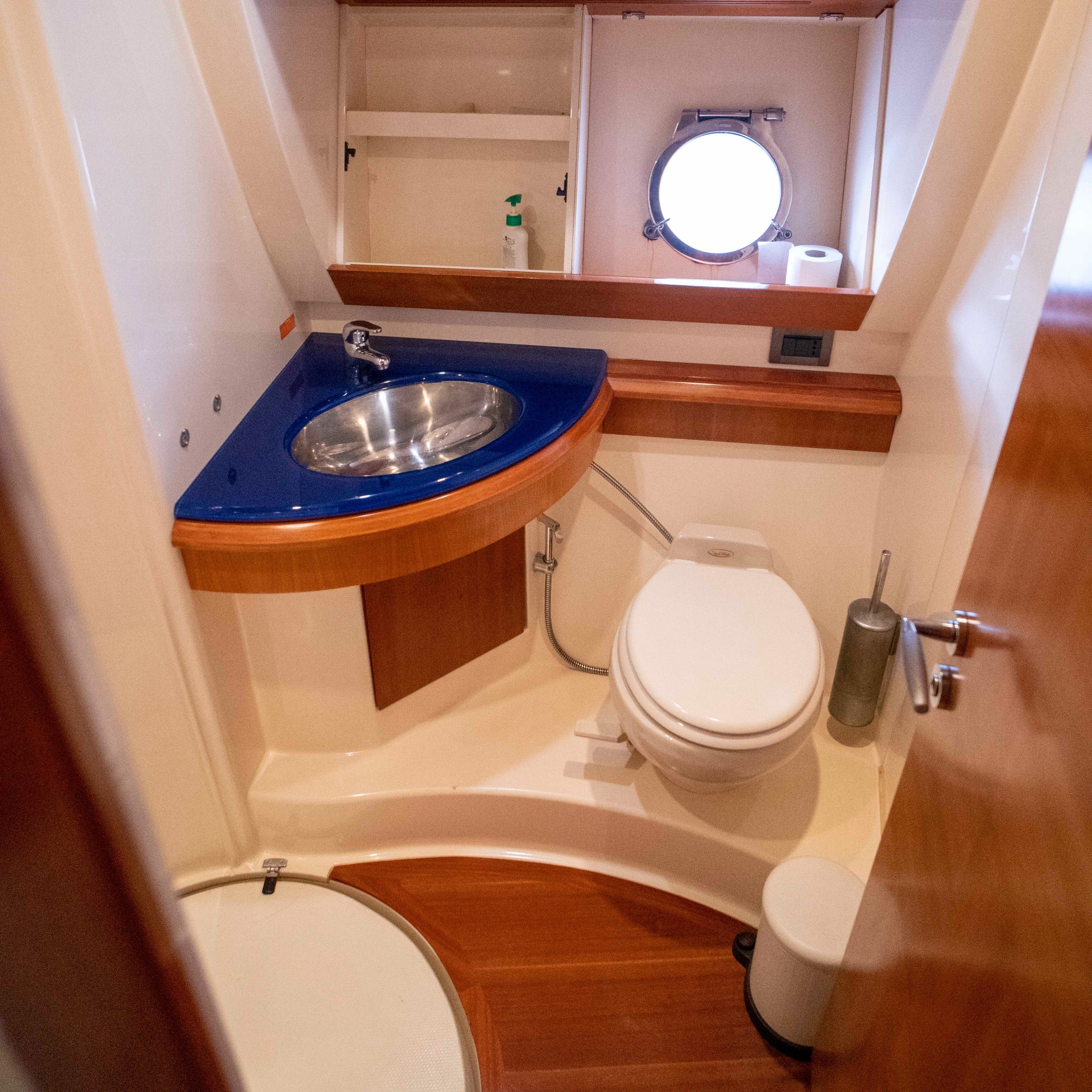 Azimut 50 FT Yacht